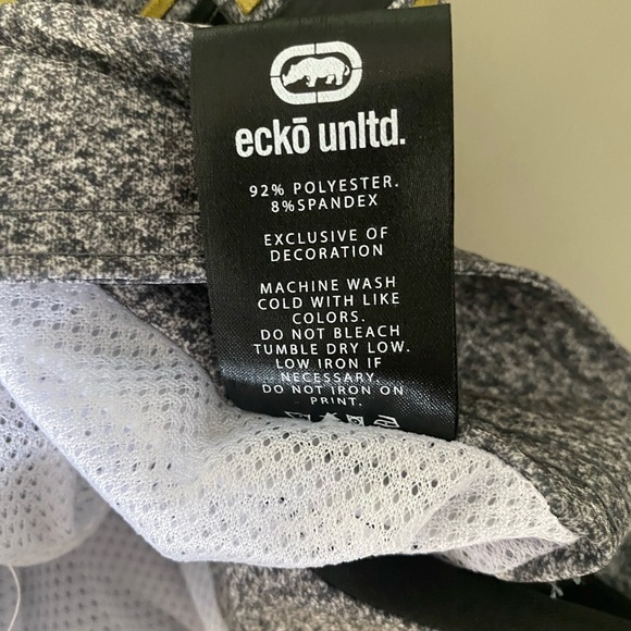 Men’s Echo Unlimited L Board Shorts
Back pocket, side pocket
Gray black gold - Picture 7 of 7